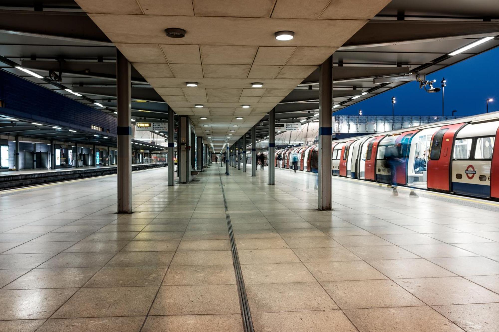 Appartement Cosy 1-Bed E15, Sleeps 4, 1 Min From Tube Station Near O2 Arena à Londres Extérieur photo